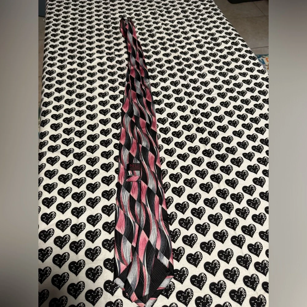 Nubio men’s tie